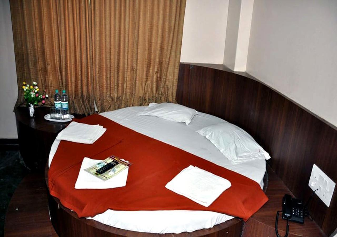 Hotel Three G Shirdi Εξωτερικό φωτογραφία